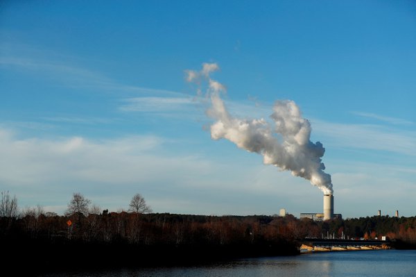 New EPA power sector rules set up likely legal clashes
