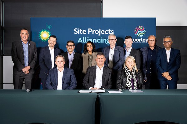 bp and Worley announce global strategic alliance across site projects